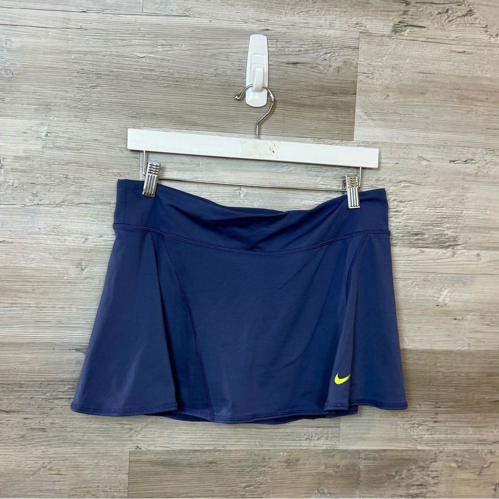Nike Court Victory Dri-FIT Tennis Skort – Purple & Lime Green – Size Large